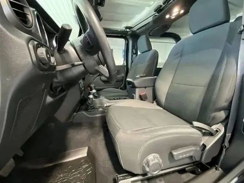 Used 2022 Jeep Wrangler Sport AWD/4WD image 11
