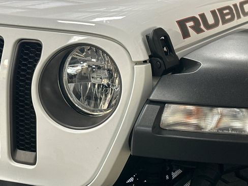 Used 2018 Jeep Wrangler Unlimited Rubicon AWD/4WD image 46