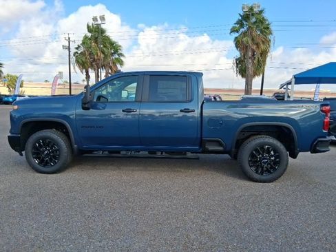 New 2026 Chevrolet Silverado 2500 Custom w/ Custom Value Package AWD/4WD image 4