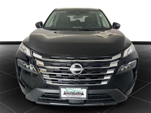 Used 2024 Nissan Rogue S AWD/4WD image 8