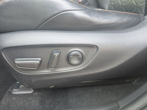 Used 2019 Toyota RAV4 Adventure image 21