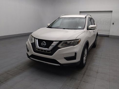 Used 2017 Nissan Rogue SV FWD image 15