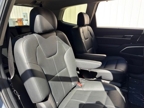 Used 2021 Kia Telluride EX w/ EX Premium Package FWD image 37