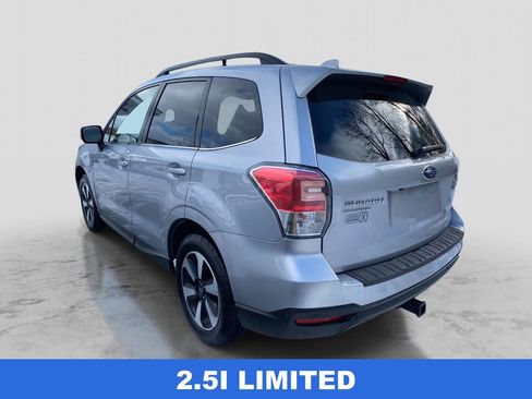 Used 2017 Subaru Forester 2.5i Limited image 3