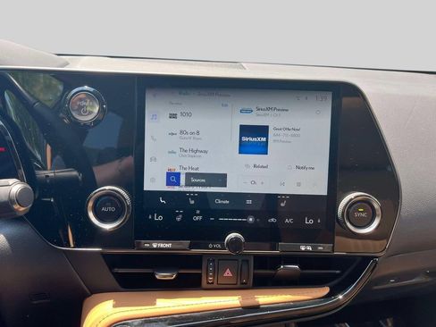 Certified 2022 Lexus NX 350h AWD w/ Towing Package (2000 Lbs) image 28