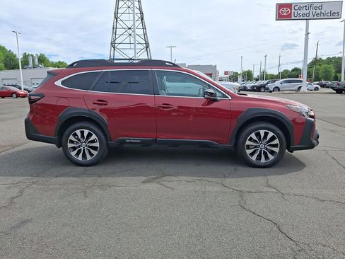 Used 2025 Subaru Outback Limited AWD/4WD image 26