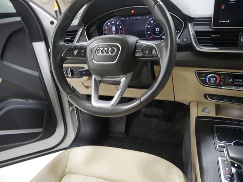 Used 2020 Audi Q5 2.0T Premium Plus w/ Premium Plus Package image 33