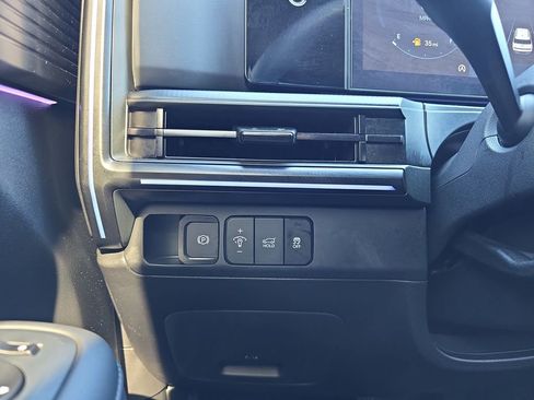 Used 2024 Hyundai Santa Fe Calligraphy FWD image 27