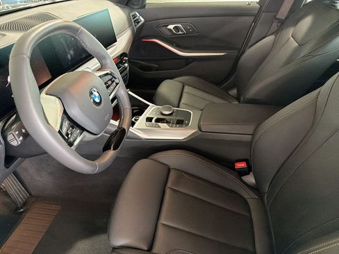 Used 2025 BMW 330i Sedan w/ M Sport Package RWD image 12