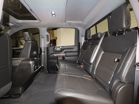 Certified 2021 GMC Sierra 3500 Denali w/ Denali Ultimate Package image 24