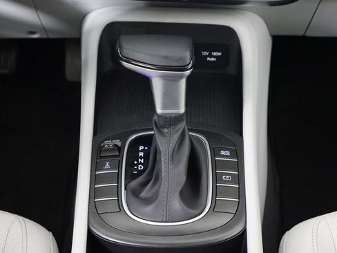 Used 2025 Hyundai Kona SEL AWD/4WD image 27