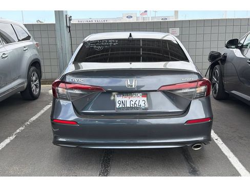 Used 2025 Honda Civic Sport image 6