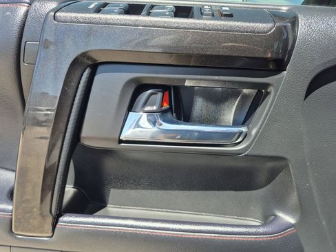 Used 2021 Toyota 4Runner Venture w/ Moonroof Package AWD/4WD image 8