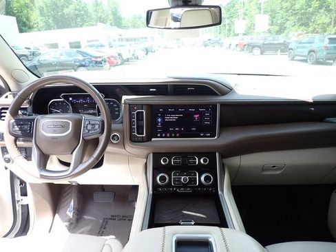 Used 2021 GMC Yukon Denali AWD/4WD image 21