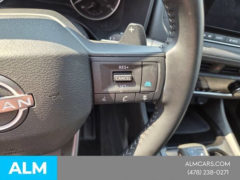 Used 2025 Nissan Rogue SV FWD image 26