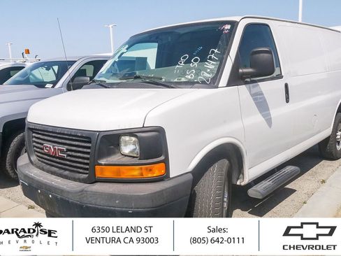 Used 2014 GMC Savana 3500 RWD image 1