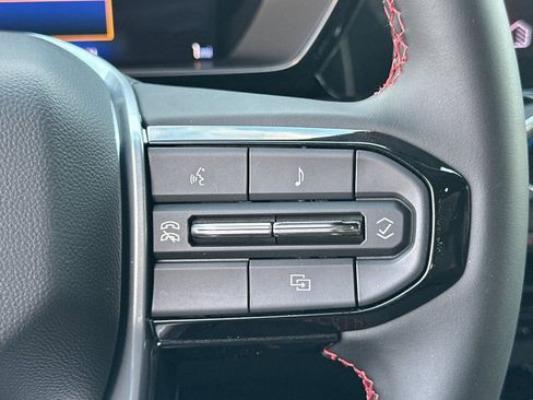 New 2025 Chevrolet Colorado Z71 w/ Midnight Edition AWD/4WD image 27