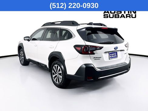 Certified 2025 Subaru Outback Premium image 6