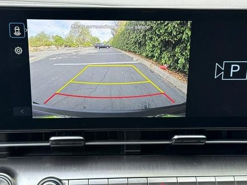 Used 2024 Hyundai Kona SEL AWD/4WD image 27