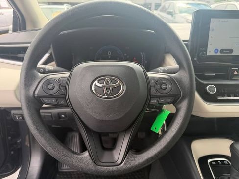 Used 2026 Toyota Corolla LE AWD/4WD image 19