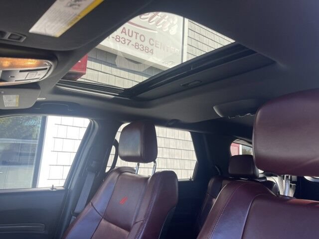 Used 2023 Dodge Durango GT AWD/4WD image 10