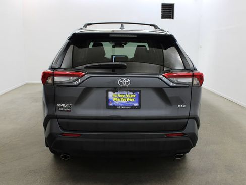 Used 2025 Toyota RAV4 XLE Premium w/ Weather Package FWD image 4
