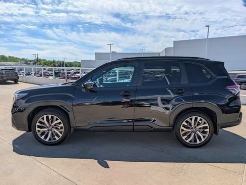 Used 2026 Subaru Forester Touring AWD/4WD image 6