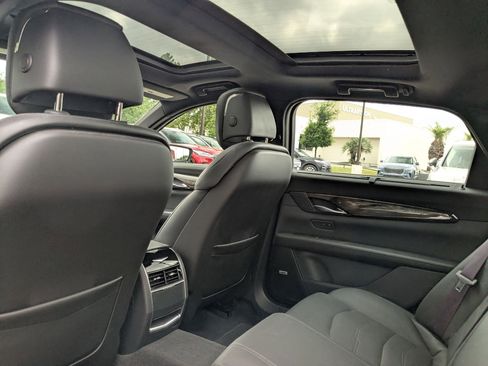 Used 2017 Cadillac CT6 Luxury RWD image 21