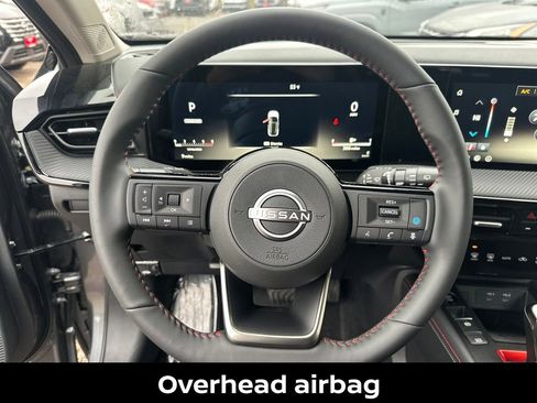 New 2026 Nissan Kicks SR w/ SR Premium Package FWD image 18