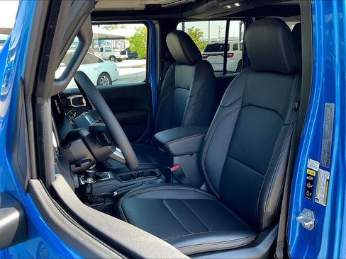 New 2025 Jeep Wrangler Sahara w/ Safety Group image 9