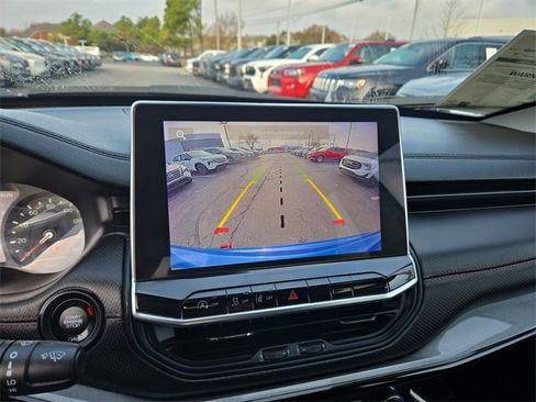 Used 2022 Jeep Compass Trailhawk image 24