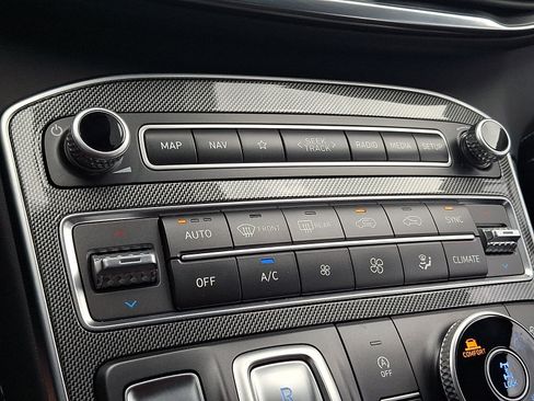 Certified 2023 Hyundai Santa Fe SEL w/ Premium Package AWD/4WD image 24