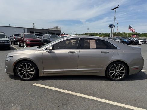 Used 2019 Lincoln MKZ Reserve w/ Reserve Plus Package AWD/4WD image 7