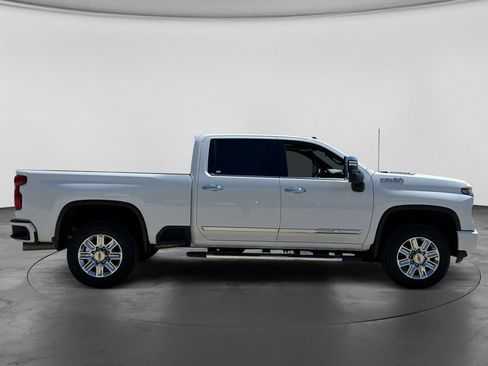 Used 2024 Chevrolet Silverado 3500 High Country AWD/4WD image 10