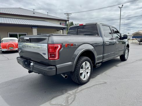 Used 2016 Ford F150 Platinum w/ Equipment Group 701A Luxury AWD/4WD image 4