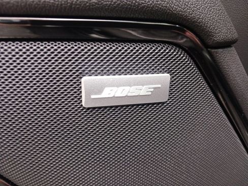 Used 2023 GMC Sierra 1500 AT4 w/ Technology Package image 29