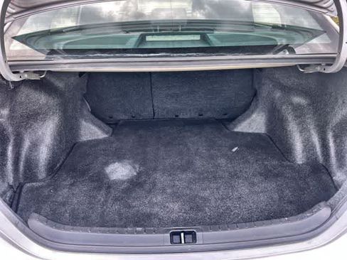 Used 2016 Toyota Corolla L FWD image 20