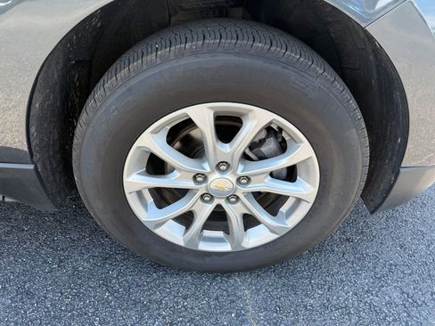 Used 2021 Chevrolet Equinox LS AWD/4WD image 30