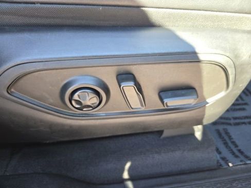 Used 2021 Jeep Grand Cherokee L Limited image 60