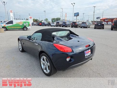 Used 2007 Pontiac Solstice Convertible w/ Premium Package RWD image 21