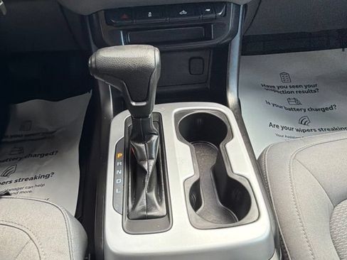 Used 2019 Chevrolet Colorado LT AWD/4WD image 32