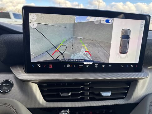 New 2026 Ford Explorer Active w/ Active Comfort Package image 34