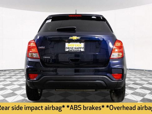 Certified 2022 Chevrolet Trax LS w/ Tint and Cruise Package image 16
