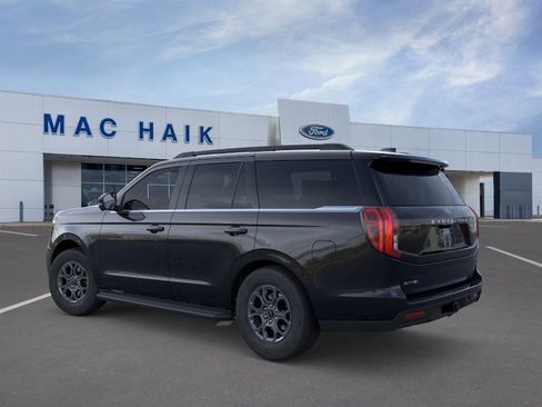 New 2026 Ford Expedition Active image 4