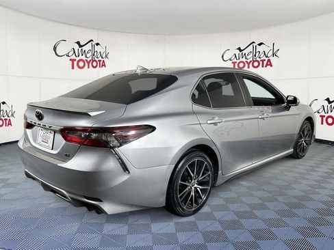 Used 2024 Toyota Camry SE w/ Blackout Package (TMS) image 7