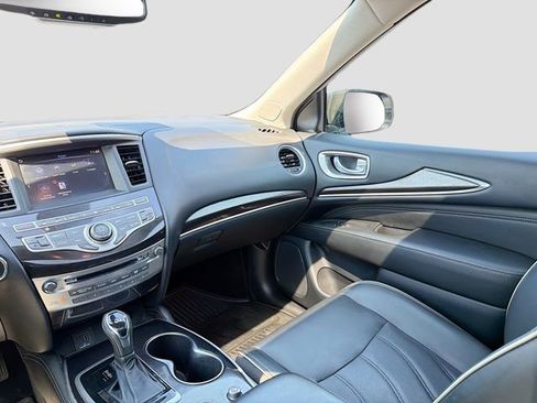 Used 2019 INFINITI QX60 Luxe w/ Essential Package image 22