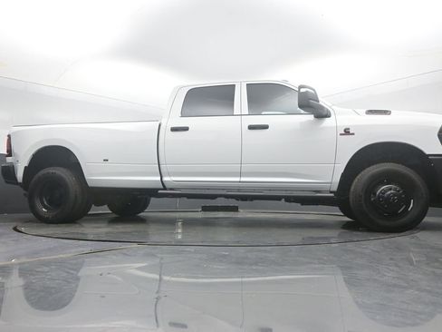 New 2026 RAM 3500 Tradesman AWD/4WD image 65
