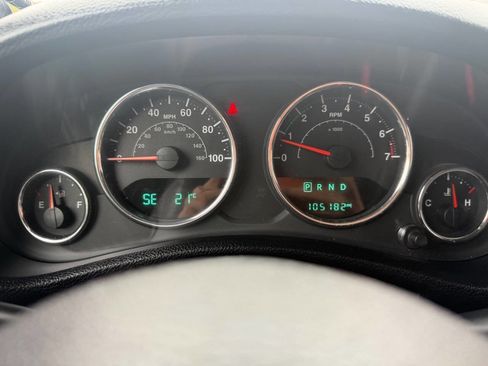 Used 2014 Jeep Wrangler Unlimited Sport w/ Quick Order Package 24S AWD/4WD image 26