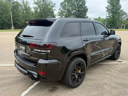 Used 2021 Jeep Grand Cherokee Trackhawk AWD/4WD image 5