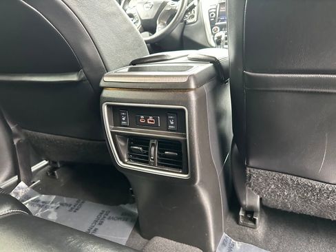 Used 2021 Nissan Murano SL w/ SL Moonroof Package image 27